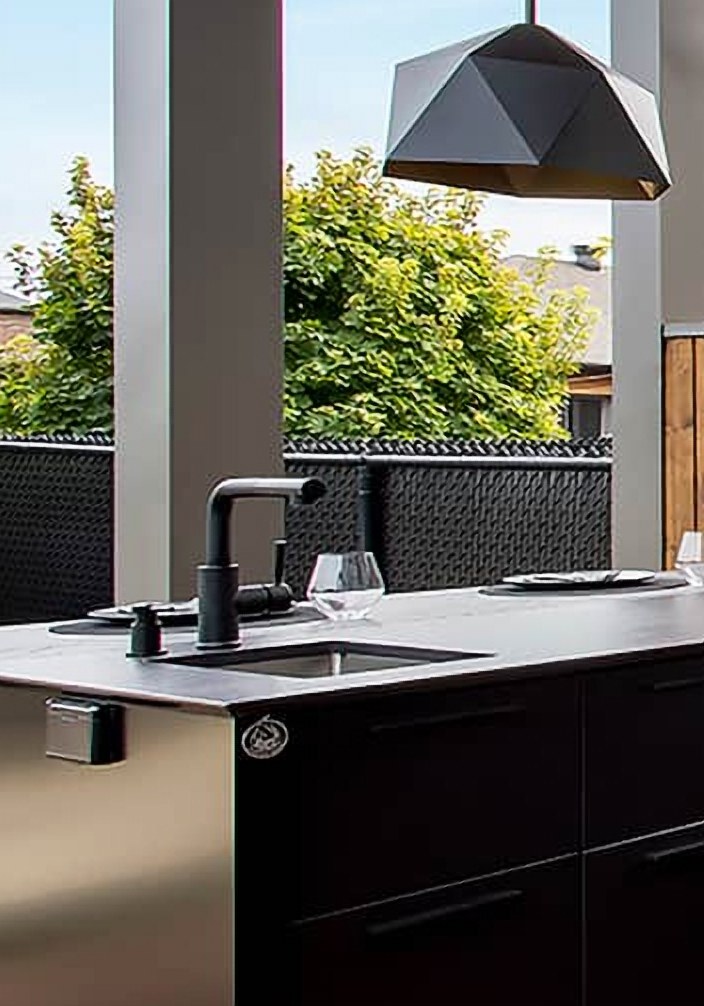 PET Kitchen Cabinet