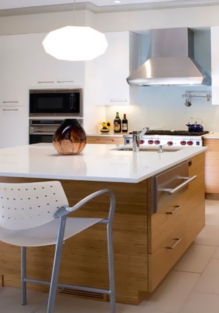 Timber Venner Finish Kitchen Cabinet