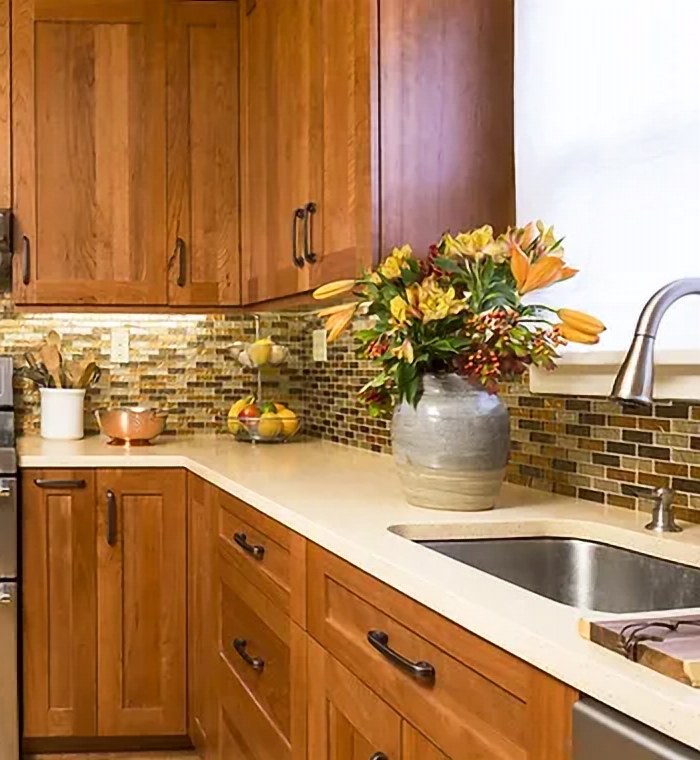 Solid Wood Kitchen Cabinet view 4